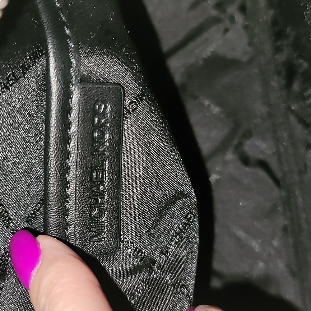 Michael Kors Crossbody - Picture 7 of 12